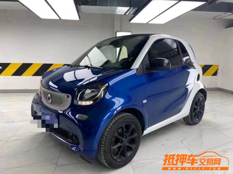 成都18年奔馳smart2