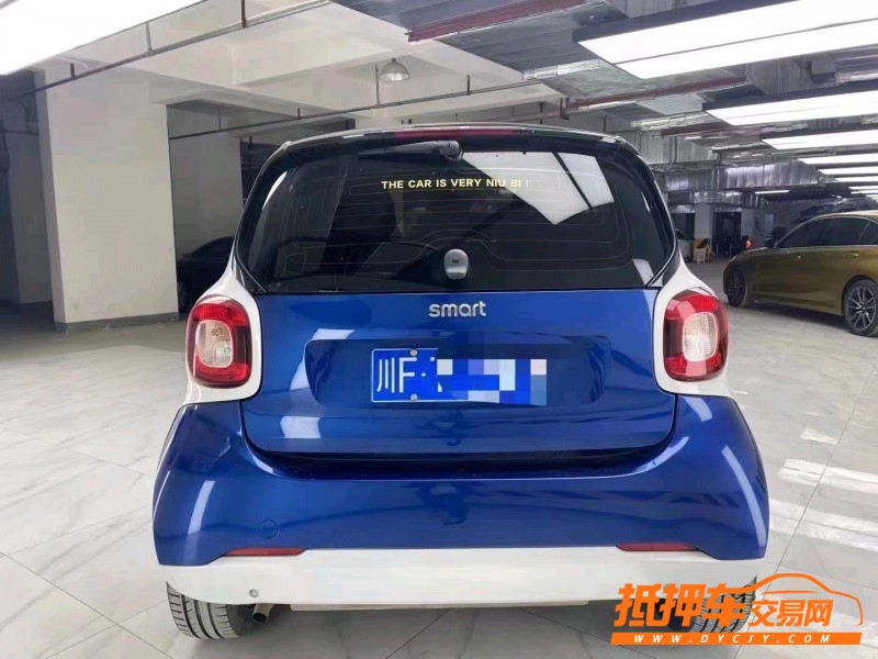 成都18年奔馳smart4