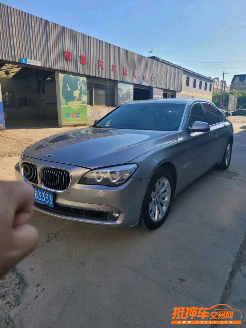 潍坊11年宝马7系2