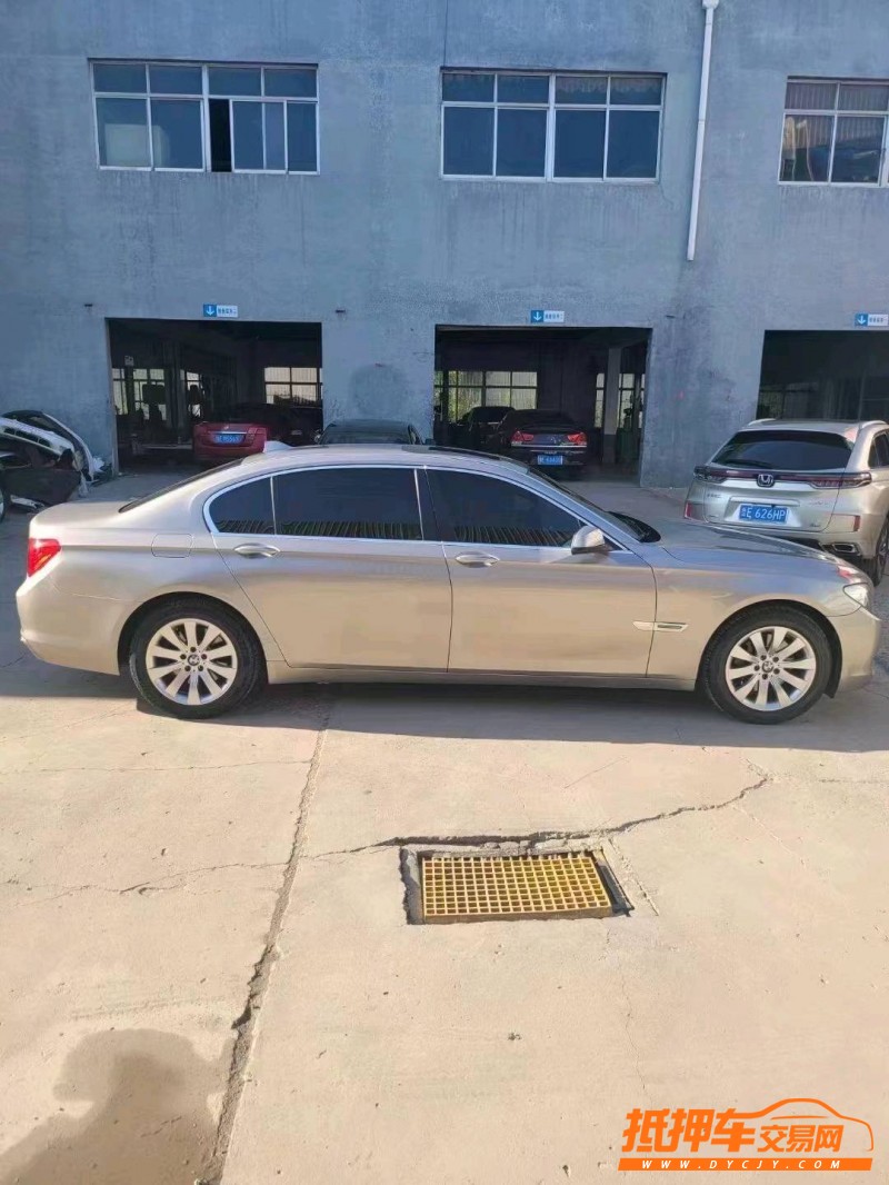 潍坊11年宝马7系5