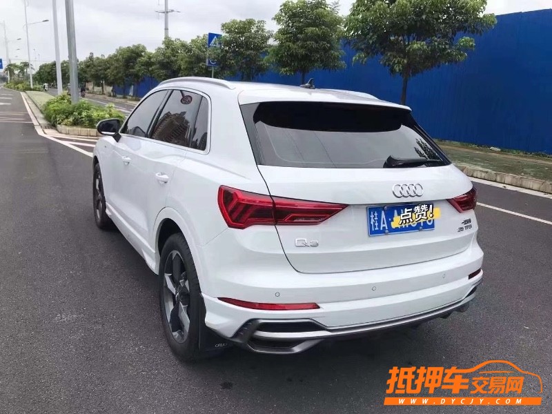 桂林19年奧迪Q33