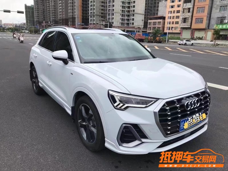 桂林19年奧迪Q39