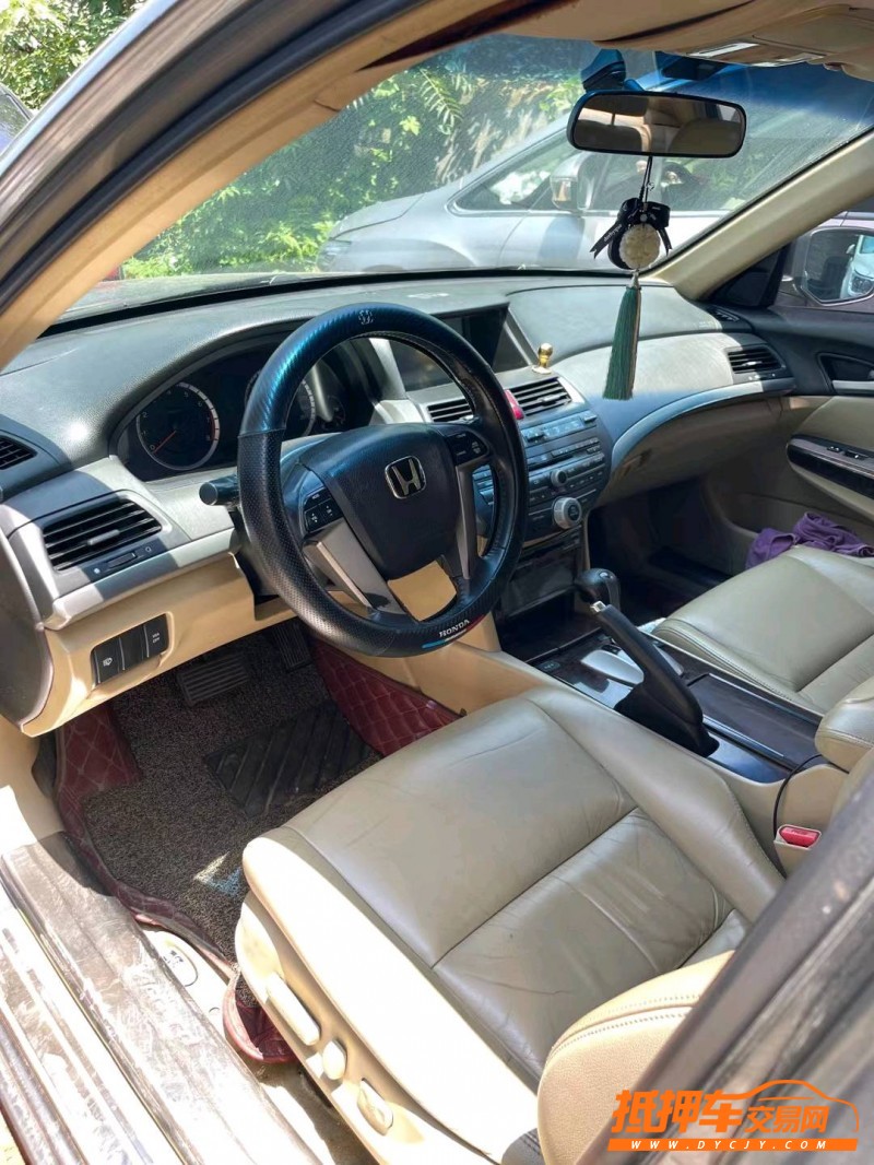 烟台10年本田雅阁7