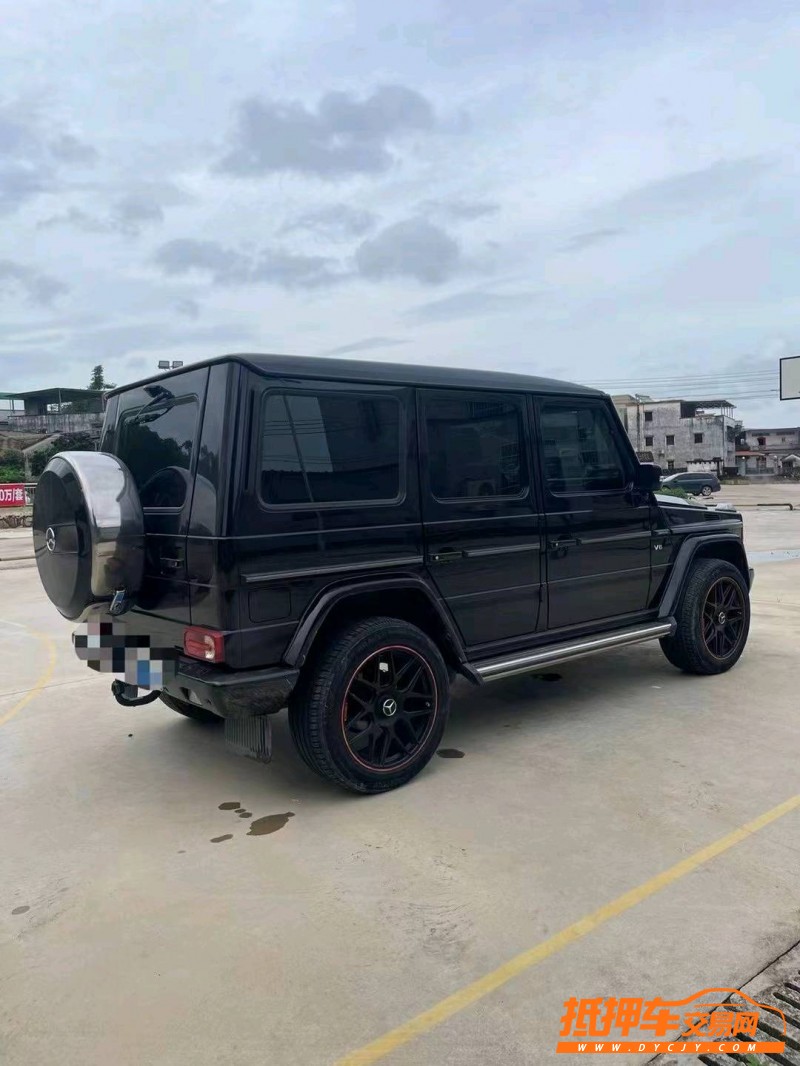 东莞11年奔驰G8