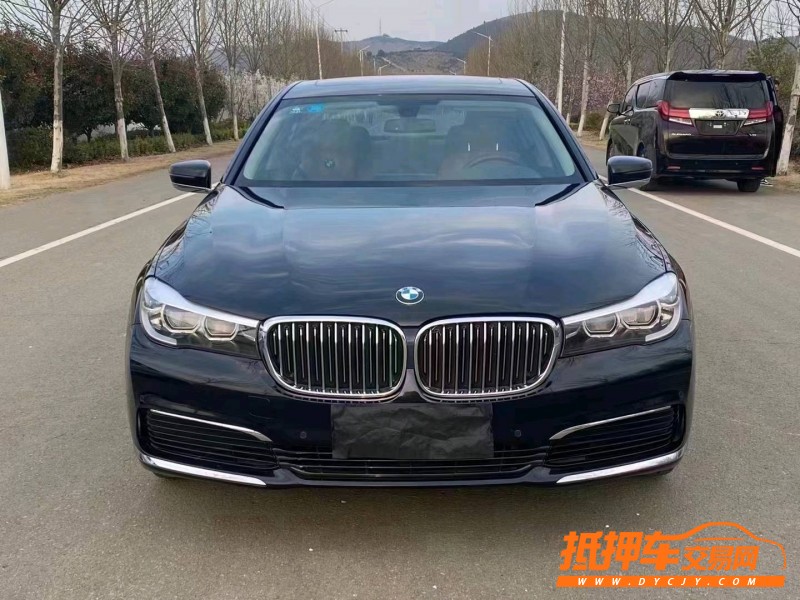 徐州17年宝马7系9