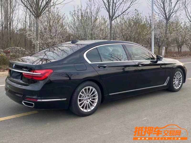 徐州17年宝马7系3