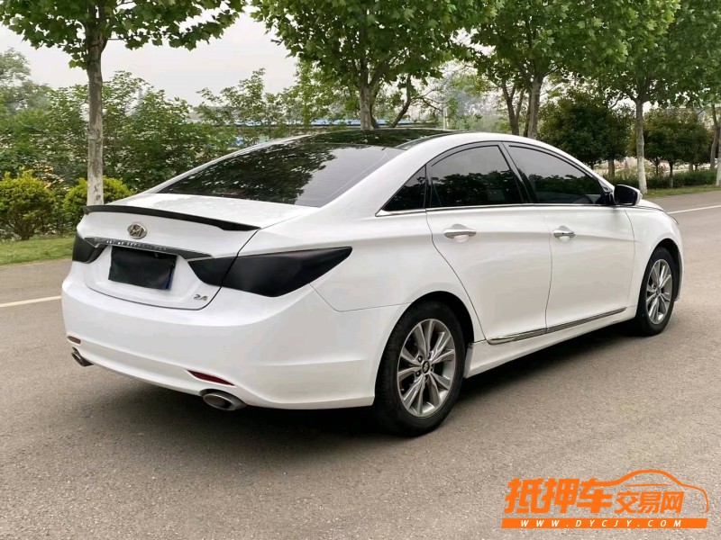 徐州15年现代索纳塔八2