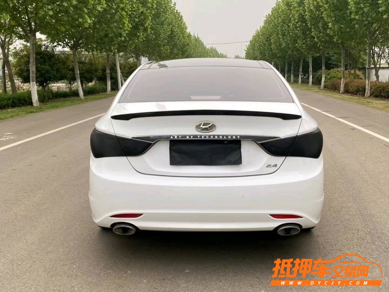 徐州15年现代索纳塔八1