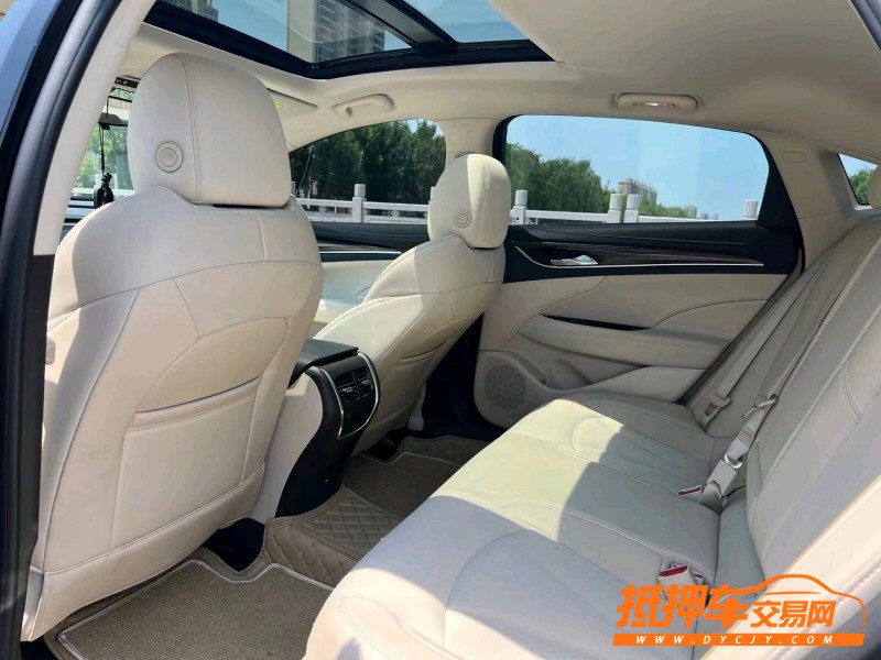 徐州20年别克君越8