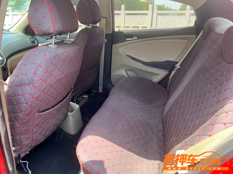 徐州14年现代瑞纳8