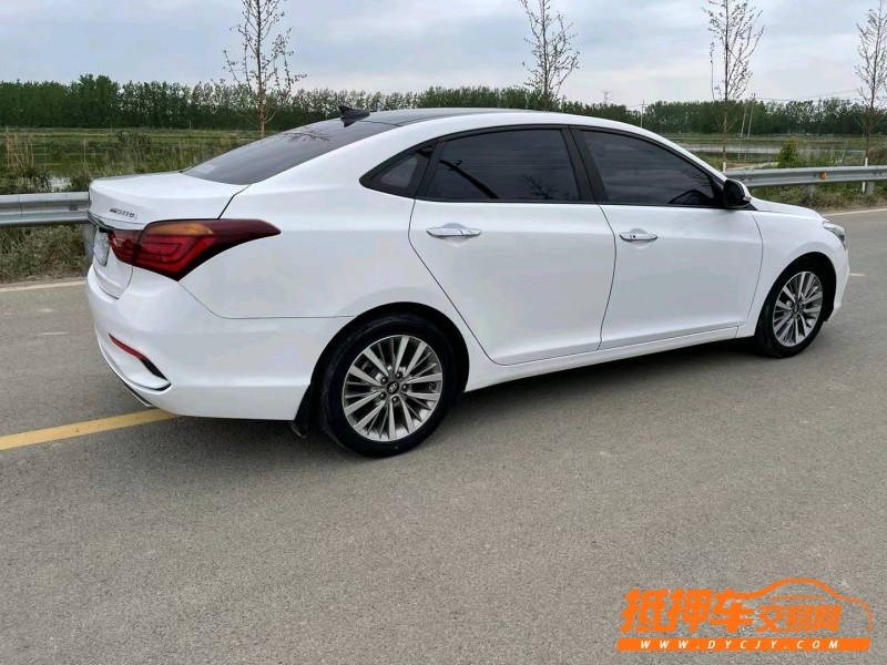 徐州17年现代名图8