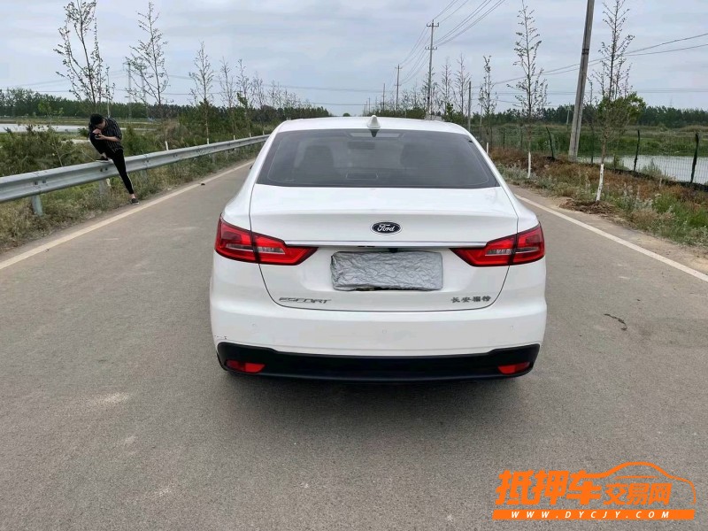 徐州19年福特福睿斯1