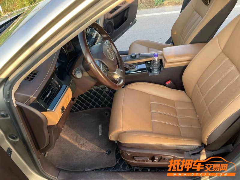 徐州18年雷克萨斯ES6