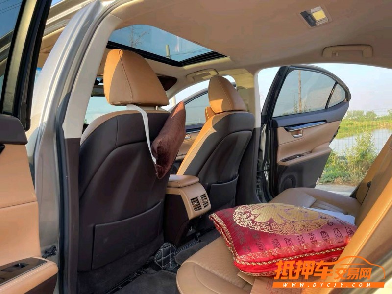 徐州18年雷克萨斯ES5