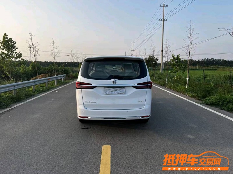 徐州22年别克GL89