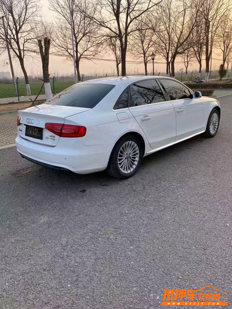 徐州16年奧迪A4L8