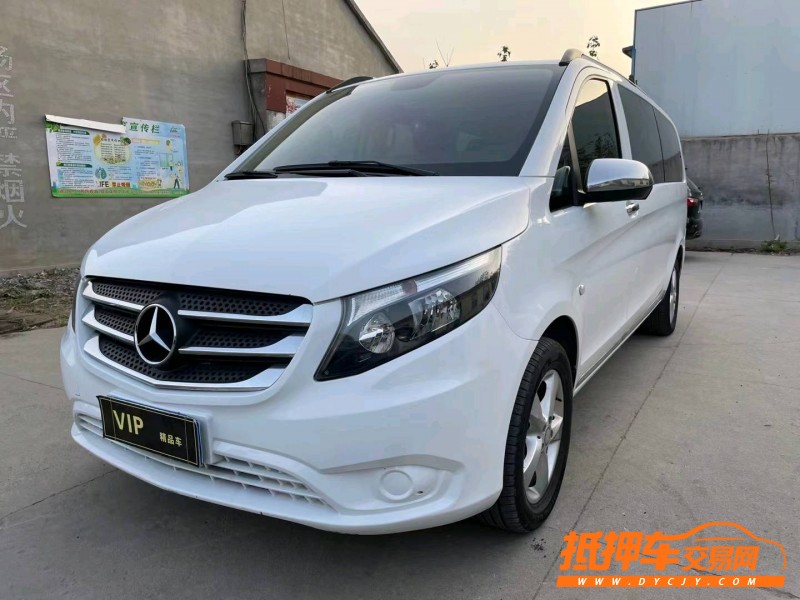 潍坊17年奔驰威霆6