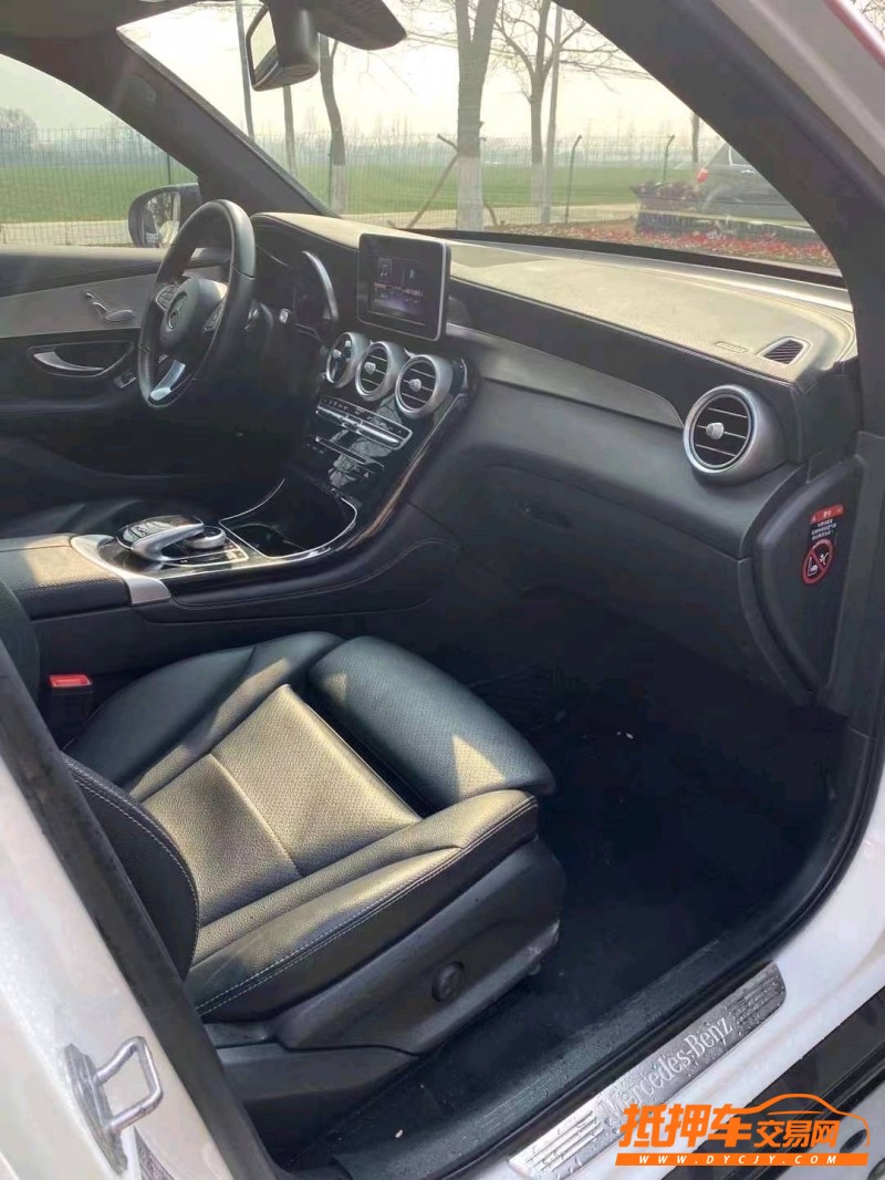 徐州19年奔驰GLC3