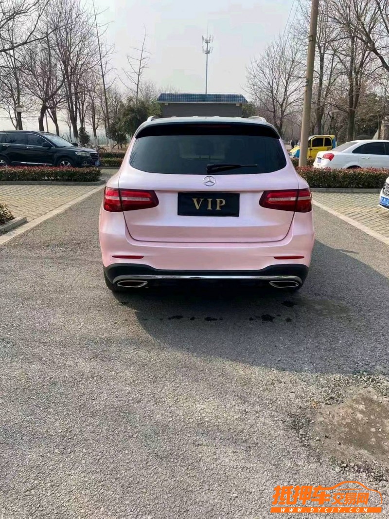 徐州19年奔驰GLC1