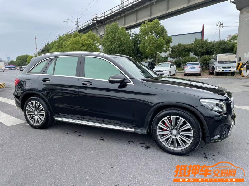 北京16年奔驰GLC8