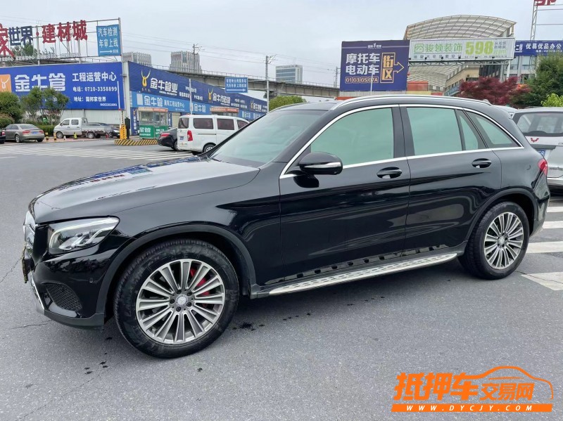 北京16年奔驰GLC7