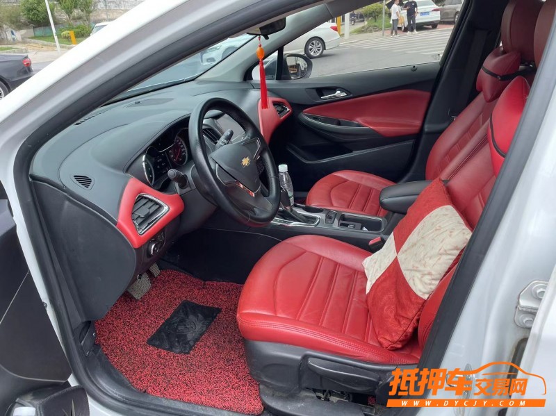 北京17年雪佛兰科鲁兹4