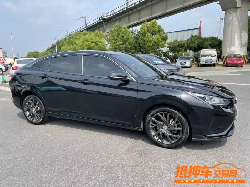 北京20年东风奕炫8