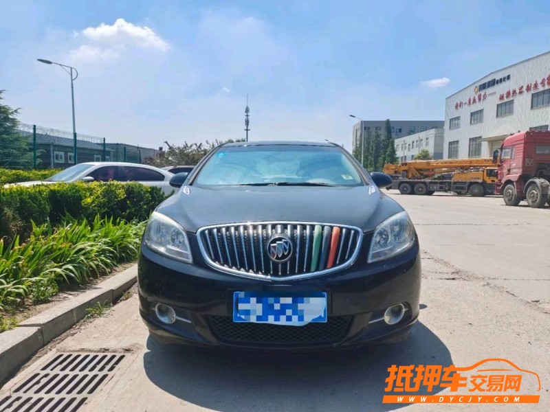 青岛15年别克英朗GT1