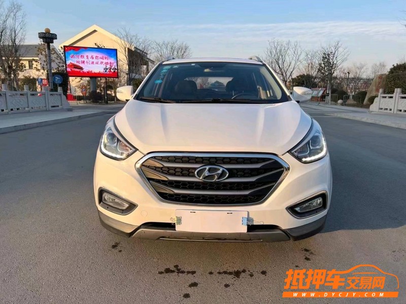 徐州17年现代ix351