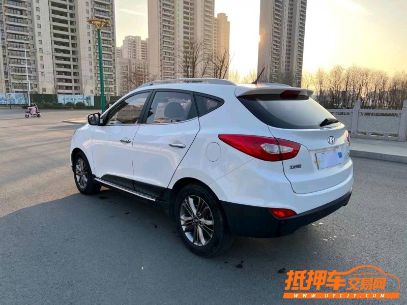 徐州17年现代ix356