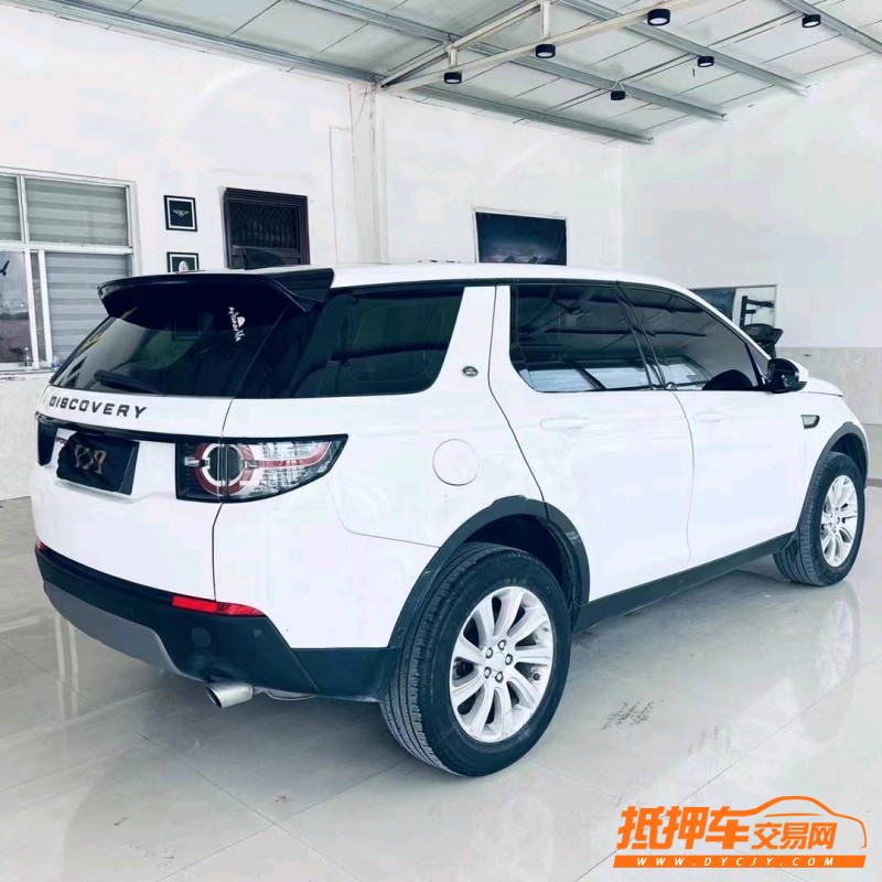 北京19年路虎发现神行8