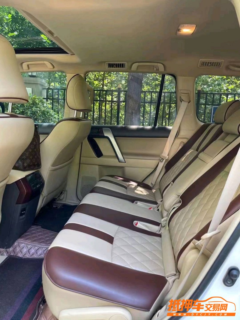 潍坊18年丰田普拉多4