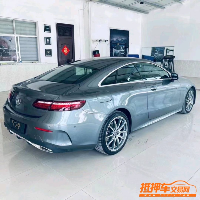 北京21年奔驰E8