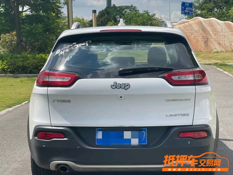 東莞17年Jeep自由光7