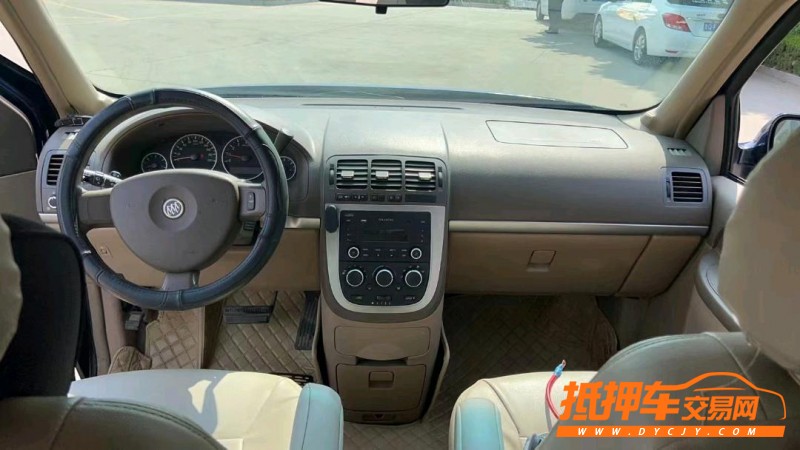 烟台15年别克陆尊2