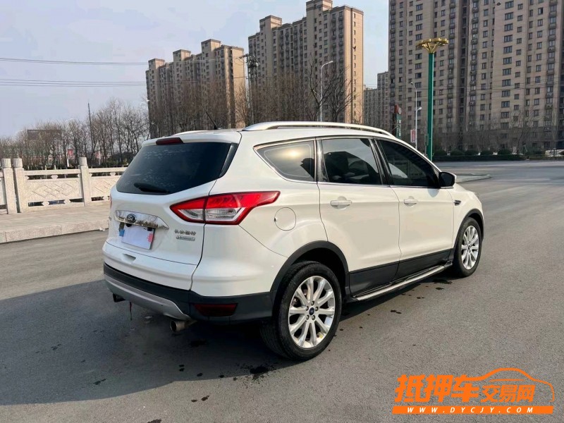 徐州16年福特翼虎5