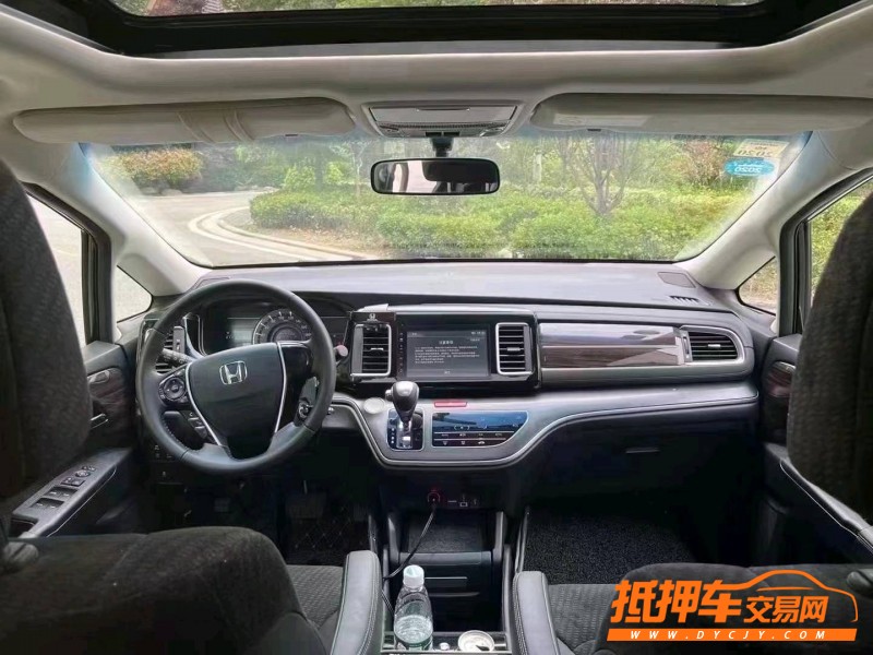 烟台18年本田艾力绅4
