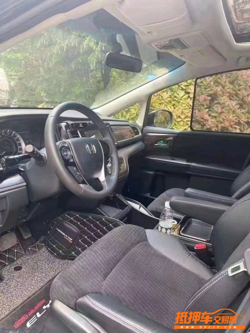 烟台18年本田艾力绅7