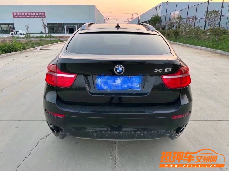东营09年宝马X69
