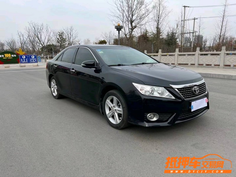 徐州14年丰田凯美瑞3