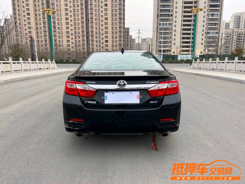 徐州14年丰田凯美瑞5