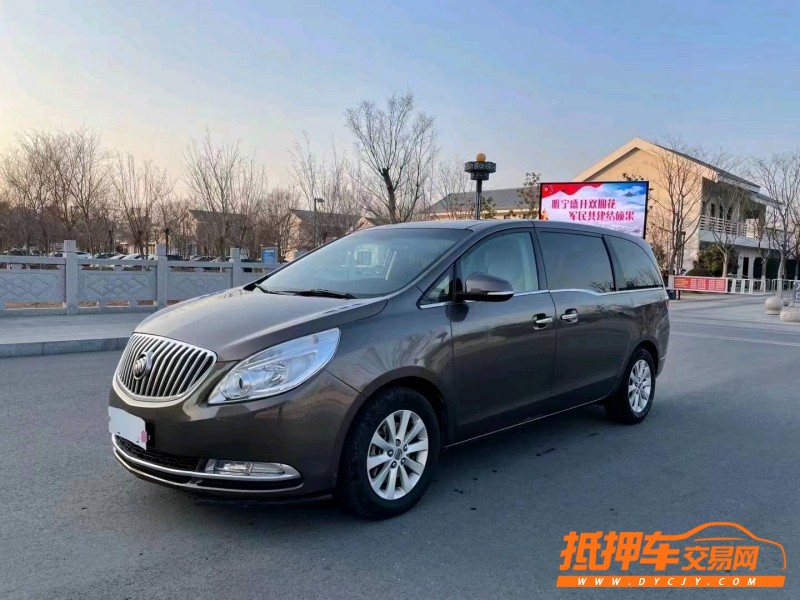 徐州16年别克GL82