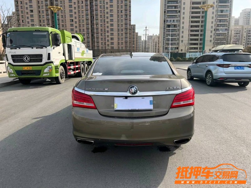 徐州16年别克君越4