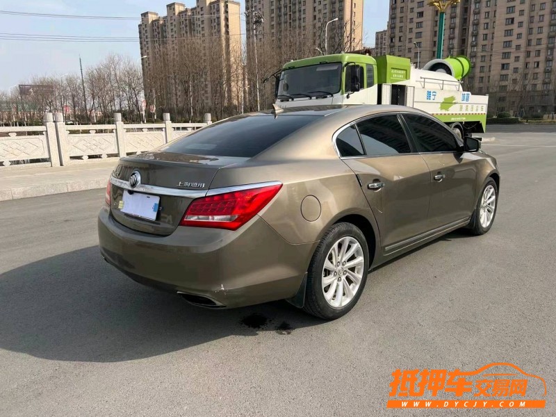 徐州16年别克君越5