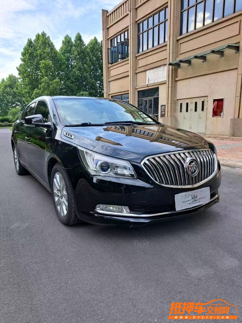 宜春15年别克君越3