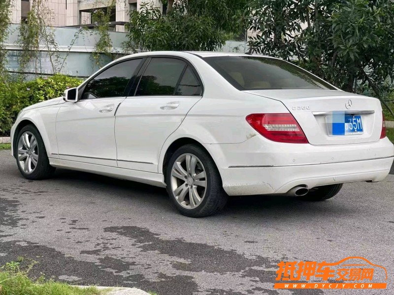 东莞13年奔驰C9