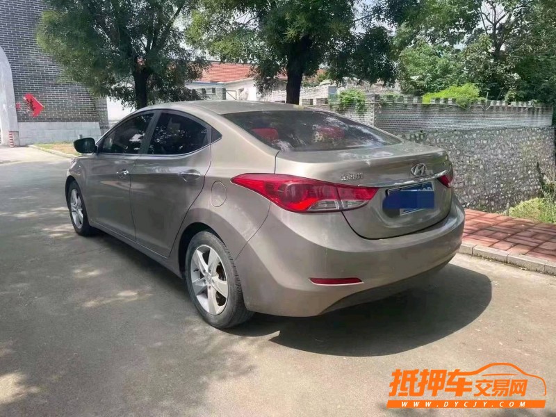 潍坊14年现代朗动8