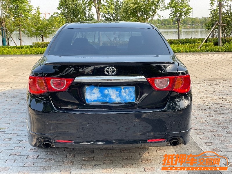 北京12年丰田锐志5