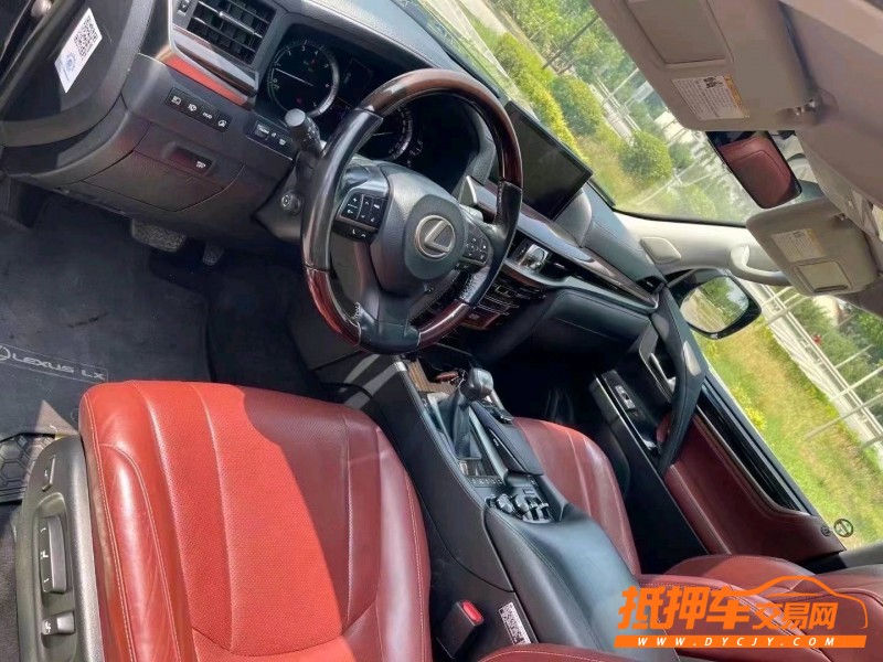 烟台17年雷克萨斯LX8