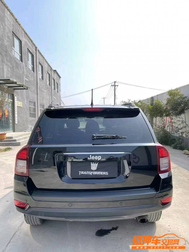 煙臺13年Jeep指南者5